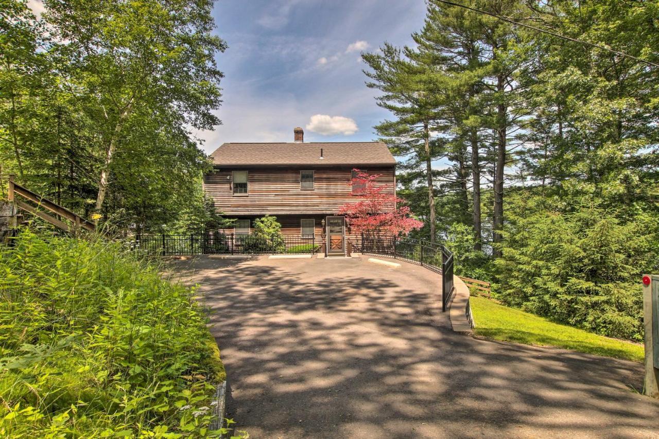 Waterfront New England House On Wickaboag Lake! West Brookfield Kültér fotó